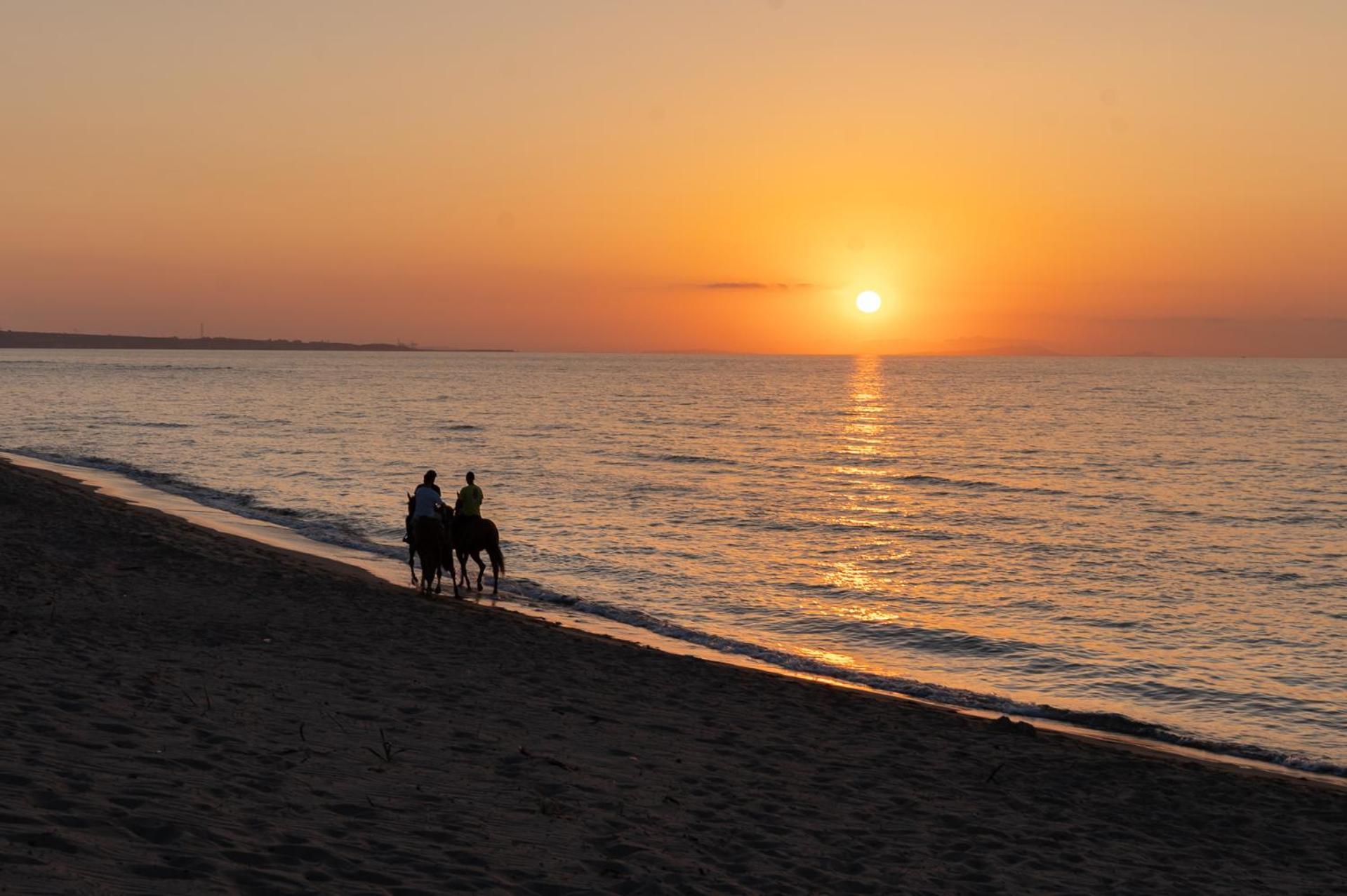 Q Resort Marina di Sorso Dış mekan fotoğraf